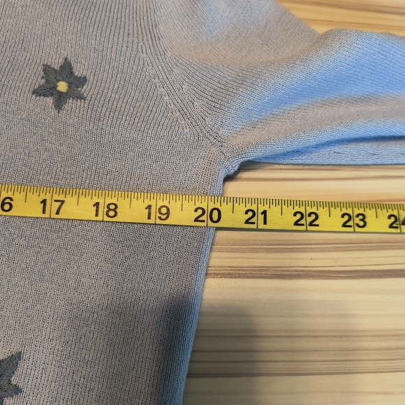Vtg TYLER BOE Women's Floral Embroidery Ribbed Sweater Blue Button Cottagecore S - Picture 6 of 7